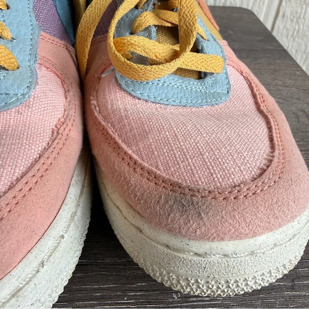 Nike Air Force 07 LV8 Sun Club Sneakers